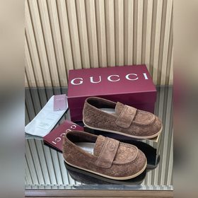 2026  新品厚底Gucci 互扣式刺繡大G橫帶穆勒鞋 迷你GG壓紋樂福鞋