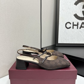Gucci 新款上市高端精品，春夏新款 方頭小跟原汁原味原單品質!每個細節皆經過