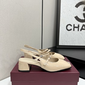 Gucci 新款上市高端精品，春夏新款 方頭小跟原汁原味原單品質!每個細節皆經過