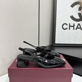 Gucci 新款上市高端精品，春夏新款 方頭小跟原汁原味原單品質!每個細節皆經過