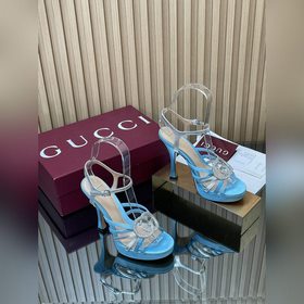 2026春夏系列 G家新款 GUcci彩色真絲 水晶鑽鑲嵌互扣式雙G扣涼鞋 高跟