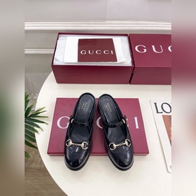 Gucci 古馳 26ss 2026春夏新品 經典馬銜扣粗跟半拖鞋 主打系列終