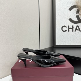 Gucci 新款上市高端精品，春夏新款 方頭小跟原汁原味原單品質!每個細節皆經過