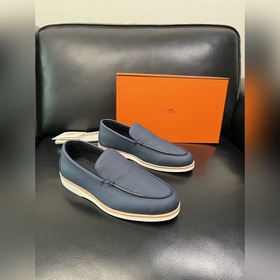 帶飛機盒 Hermes 高品質 頂級工藝品 愛馬仕 專櫃同步發售原廠配置，意大利
