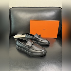 帶飛機盒 Hermes 高品質 頂級工藝品 愛馬仕 專櫃同步發售原廠配置，意大利