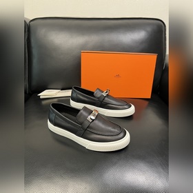帶飛機盒 Hermes 高品質 頂級工藝品 愛馬仕 專櫃同步發售原廠配置，意大利