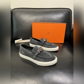 帶飛機盒 Hermes 高品質 頂級工藝品 愛馬仕 專櫃同步發售原廠配置，意大利
