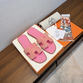 品牌 ：HERMES 顔色 ：經典全色系 編號 ：H8018-25 跟高 ：1c