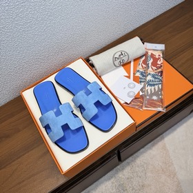 品牌 ：HERMES 顔色 ：經典全色系 編號 ：H8018-25 跟高 ：1c