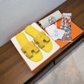品牌 ：HERMES 顔色 ：經典全色系 編號 ：H8018-25 跟高 ：1c