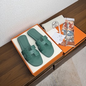品牌 ：HERMES 顔色 ：經典全色系 編號 ：H8018-5 跟高 ：1cm