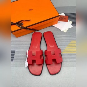 品牌 ：HERMES 顔色 ：經典全色系 編號 ：H8018-1 跟高 ：1cm
