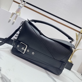 Loewe  新款 機車包 大號亮面牛皮革 Puzzle Biker 手袋Pu