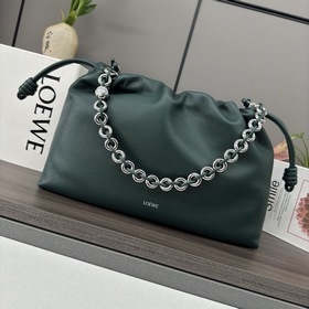 Loewe  新款 大號柔軟納帕鹿皮革 Flamenco Purse 福袋 采
