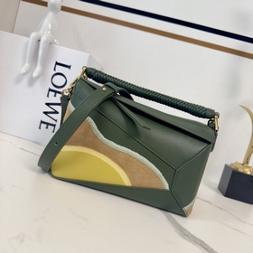 Loewe 新款 小號納帕牛皮革Puzzle Edge Landscape手袋