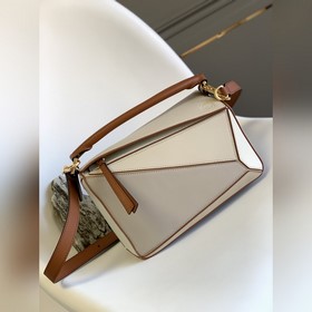 Loewe 爆款Puzzle small(小號24CM)出貨 小號幾何包 以小
