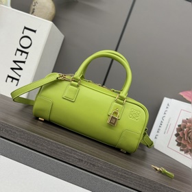 Loewe  新款 迷你 Amazona 23 Cropped 手袋 *保齡球
