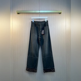 LV  路易 26ss新款字母提花口袋刺繡軍綠老花卷邊折腳牛仔褲 尺寸：28