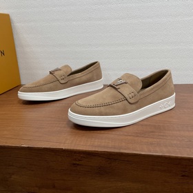 LV RESORT 樂福鞋 本款 430  LV RESORT 樂福鞋選用柔軟