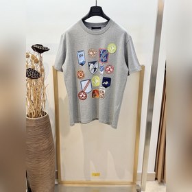 Size 46，48，50，52碼 男女同款 LV  路易家 2026FW早