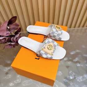 LV 路易威登 26ss 2026 早春新品 頂級版本 專櫃主打最新款 皮扣平底