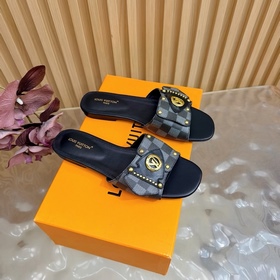 LV 路易威登 26ss 2026 早春新品 頂級版本 專櫃主打最新款 皮扣平底
