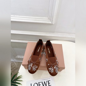 Miu Miu 缪缪 26ss 2026春夏新品 專櫃主打最新秀款 蝴蝶結水鑽