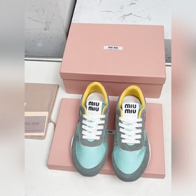 miumiu缪缪透氣網布休閑鞋 2026 最新款英倫風系帶MiuMiu秀場工藝來
