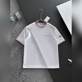 蒙口 Moncler VIP高級定制！ 2026春夏季新款短袖。這款T恤是夏季男