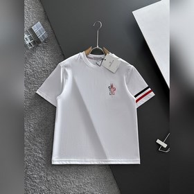 蒙口 Moncler VIP高級定制！ 2026春夏季新款短袖。這款T恤是夏季男