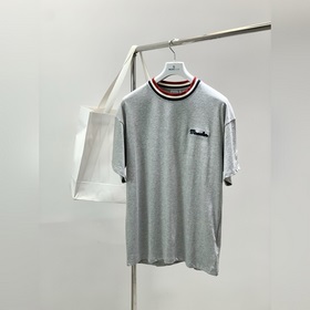 Moncler 蒙口，2026春夏最新品，專櫃同步有售，原單狠貨，時尚休閑圓領短