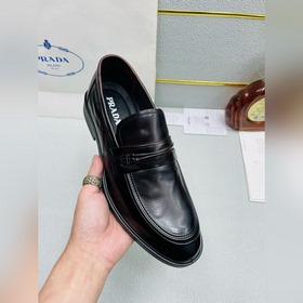 PRADA 普拉達 頂級原單 休閑時尚商務皮鞋 支持專櫃驗證 奢華時尚的高端産品