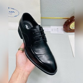 PRADA 普拉達 頂級原單 休閑時尚商務皮鞋 支持專櫃驗證 奢華時尚的高端産品