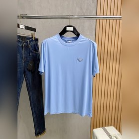 普拉達 2026春夏新款首發專櫃最新款圓領短袖 高端訂制 設計前衛時尚！品牌lo
