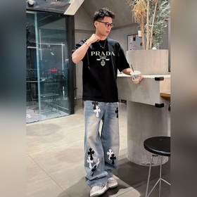 PRADR普拉達新款潮牌T恤.男女同款！胸前高清3D字母立體印花設計.經典PRA