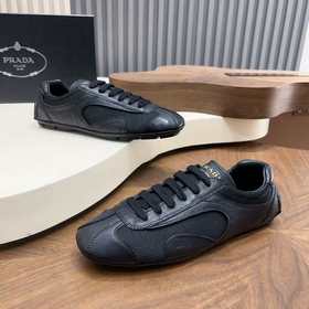 PRADA，普拉達 Montecarlo Re-Edition 2005 複古羊