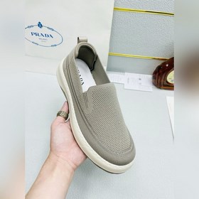 超輕 [PRADA]普拉達今年最新火爆上市！ 專櫃同步1：1複制！ 單獨開模，楦