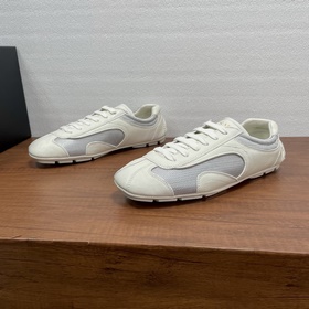 PRADA，普拉達 Montecarlo Re-Edition 2005 複古羊