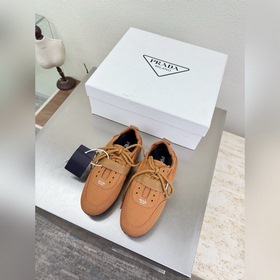 Prada 普拉達 洗水帆布運動鞋 松弛感 絕佳 棕色 PRADA 大底手工串