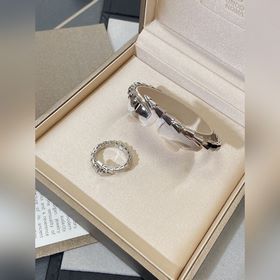 206474寶格麗靈2系列 單圈不帶鑽的靈蛇手镯低調奢華價格美麗 請帶走它白金玫
