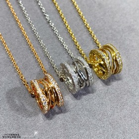 b080V金材質 粗鍊條 正品開版，精雕鍍咪金，寶格麗精工镂空帶鑽彈簧項鍊 高版