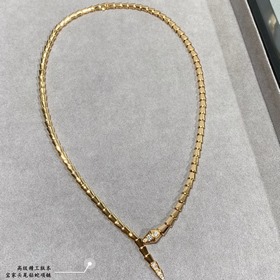 b061V金材質 高級精工版本 寶格麗頭尾鑽蛇項鍊，真香系列... 實物簡單大方