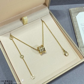 b017CNC正品開版，精雕鍍咪金，寶格麗精工彈簧中間帶鑽項鍊 高版本出貨 完