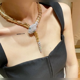 b033寶格麗綠眼睛公主蛇項鍊，時尚高級精品 奢侈品蛇升級版 BVLGARI 火