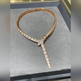 b003 不退不換 BVLGARI-寶格麗高級精工版 寬版蛇項鍊 這款現在基本無