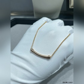b0756 寶格麗水管項鍊 項鍊造型靈感來自于古希臘羅馬時期的水管建築結構，通過