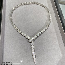 亞金材質  b211 BVLGARI-寶格麗高級精工版 寬版蛇項鍊 這款現在基