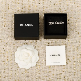 250457[我們出品][香奈兒 CHANEL COCO字母愛心耳釘]26秋冬