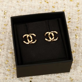 250567[我們出品][香奈兒 CHANEL 扭紋雙C耳釘] 本季必入爆款2