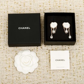 250551[我們出品][香奈兒 CHANEL 雙c雲朵水滴 耳環] 必入爆款